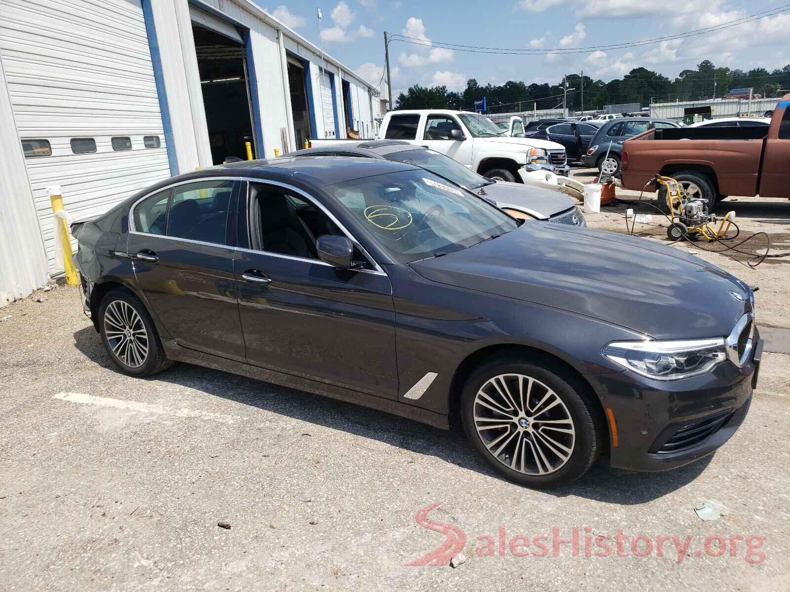 WBAJE7C31HG887306 2017 BMW 5 SERIES