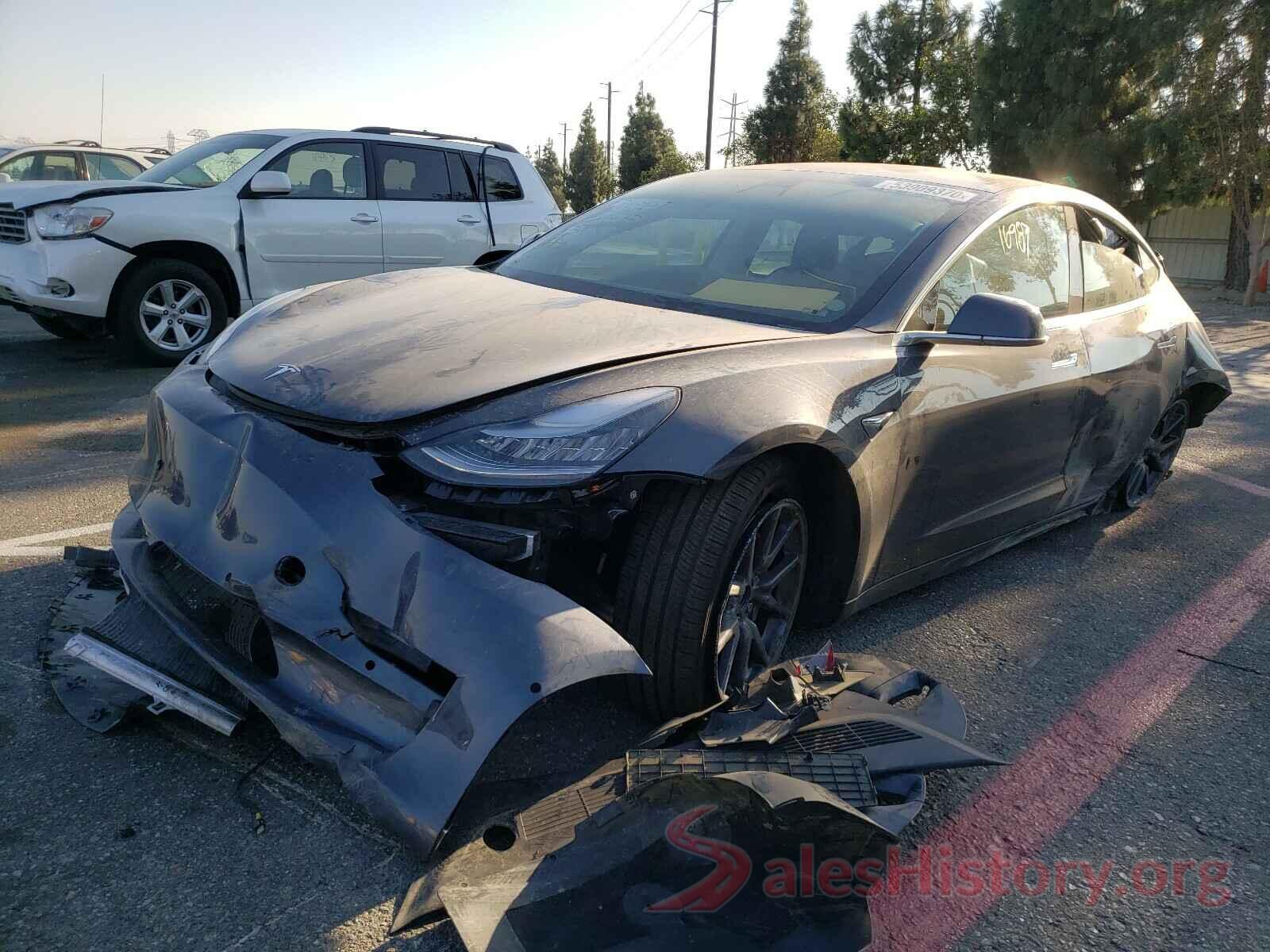 5YJ3E1EAXKF447445 2019 TESLA MODEL 3