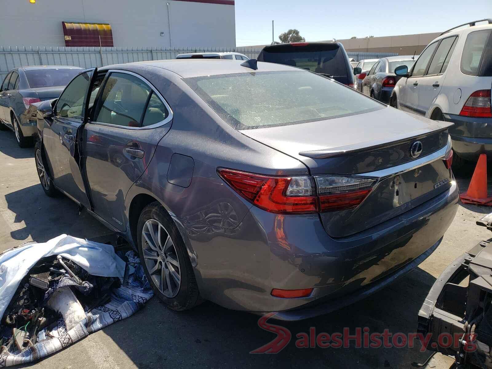 JTHBW1GGXJ2170225 2018 LEXUS ES300