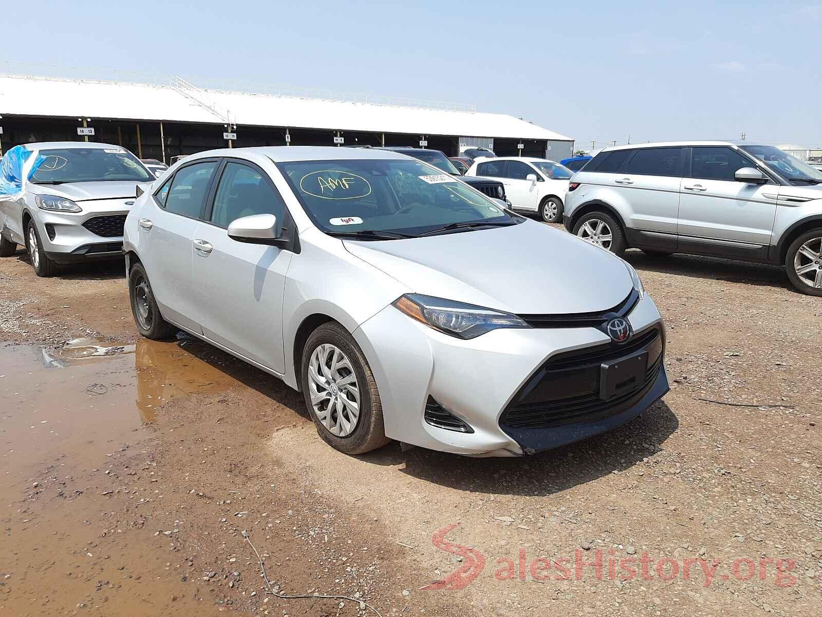 2T1BURHE3JC110551 2018 TOYOTA COROLLA