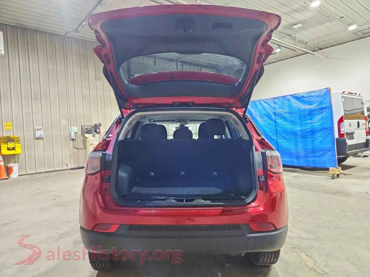 2018 JEEP COMPASS VIN 3C4NJDABXJT163284, left side view