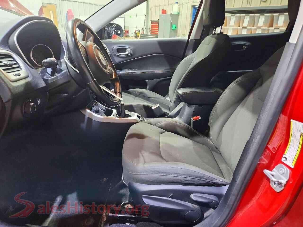 2018 JEEP COMPASS VIN 3C4NJDABXJT163284, engine bay