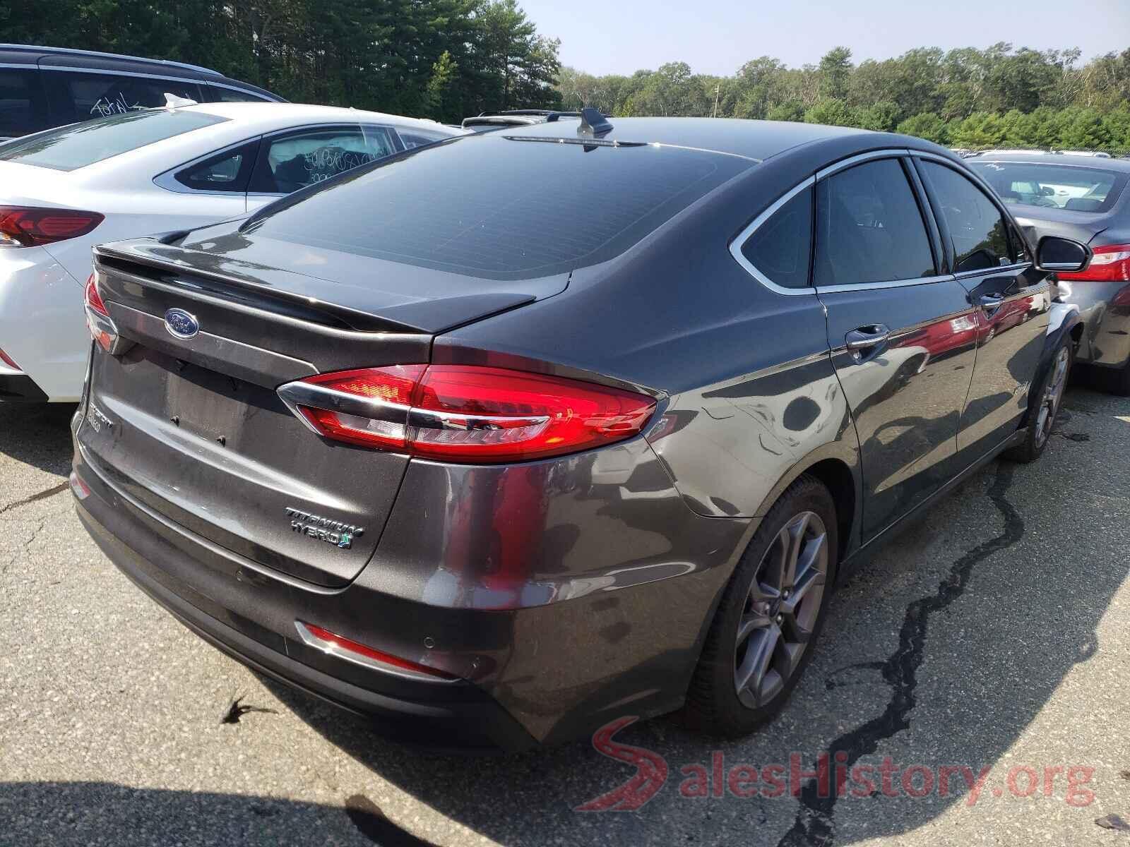 3FA6P0RUXKR139735 2019 FORD FUSION