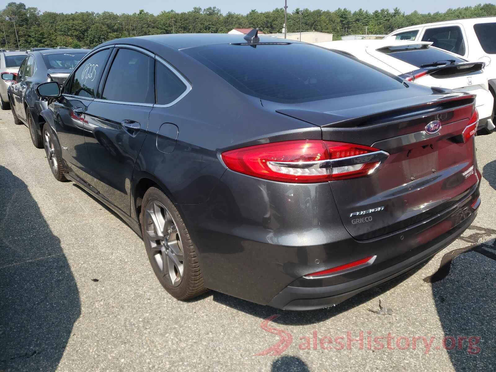 3FA6P0RUXKR139735 2019 FORD FUSION