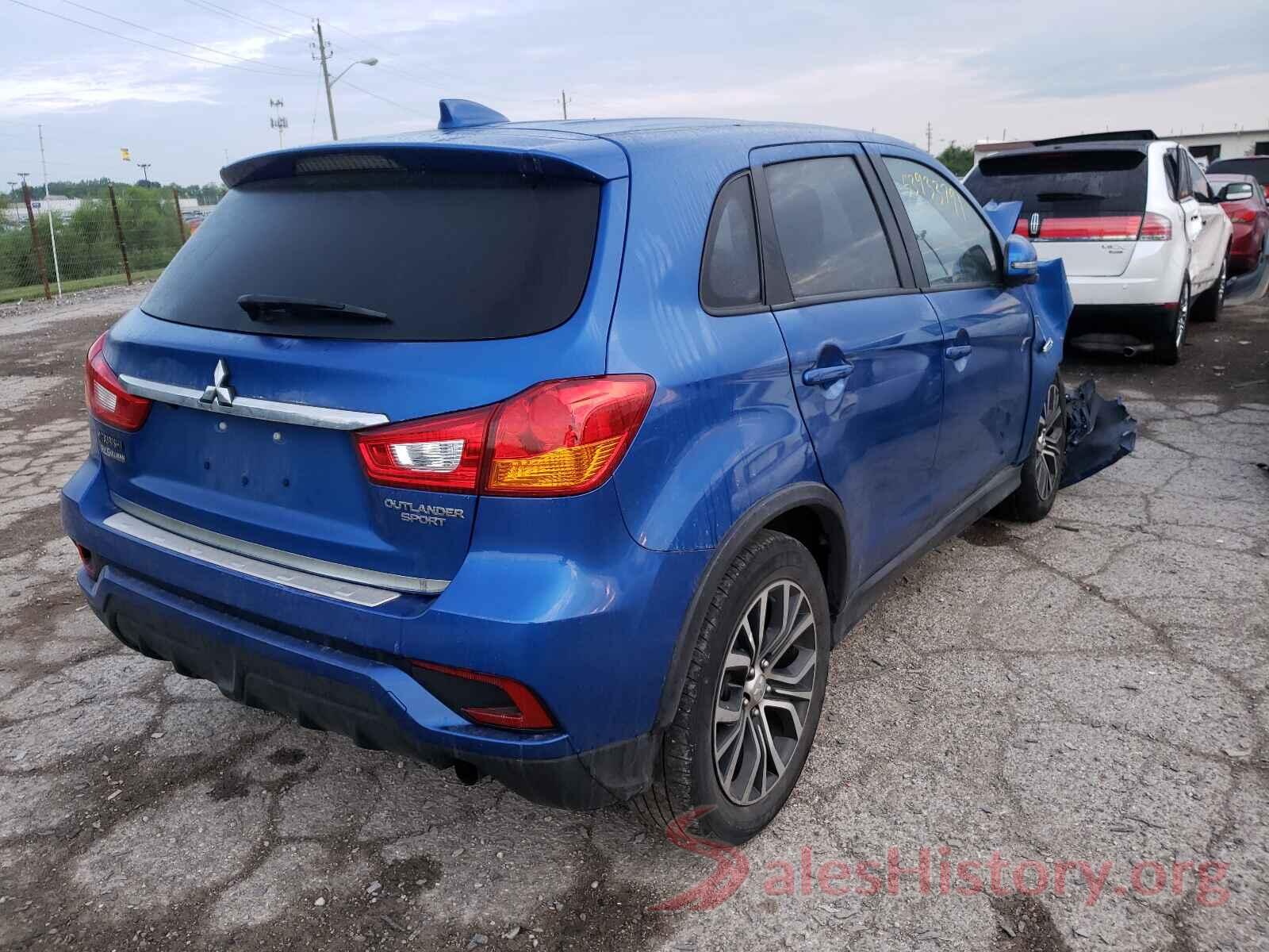 JA4AP3AU3JU024817 2018 MITSUBISHI OUTLANDER