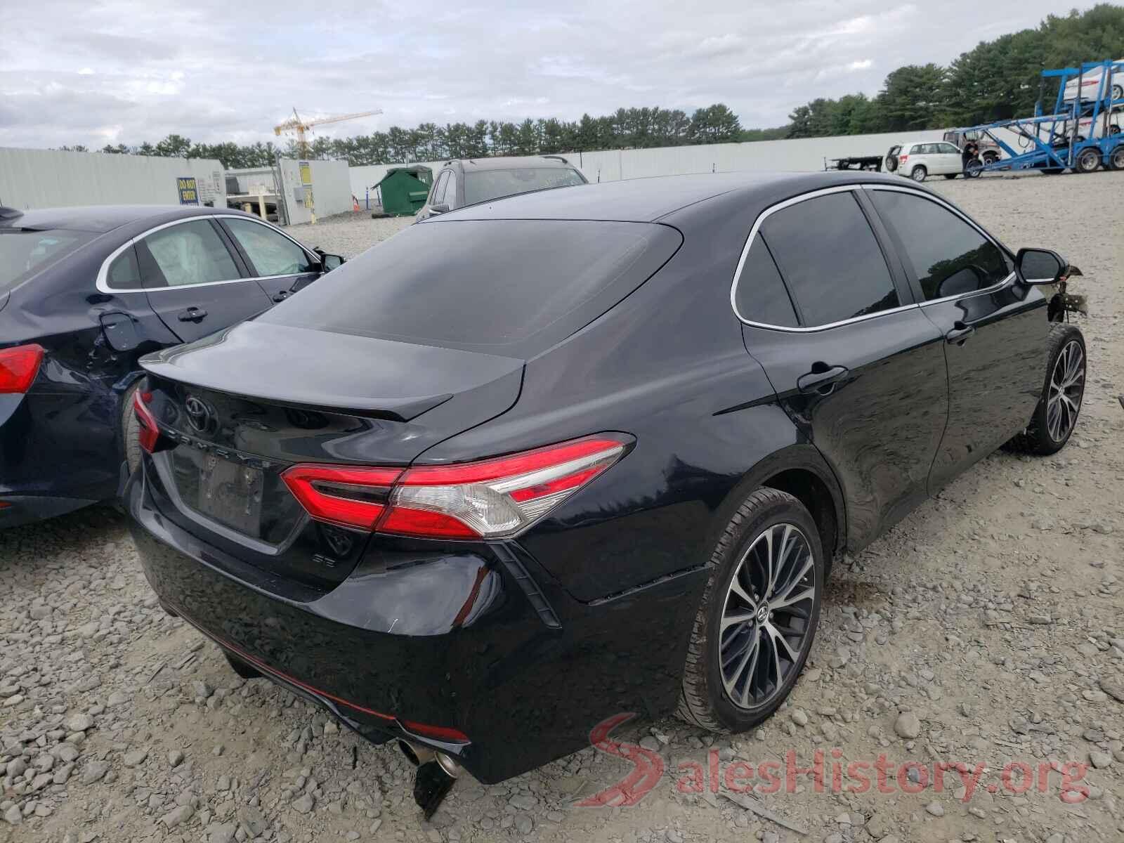 4T1B11HK8JU072507 2018 TOYOTA CAMRY