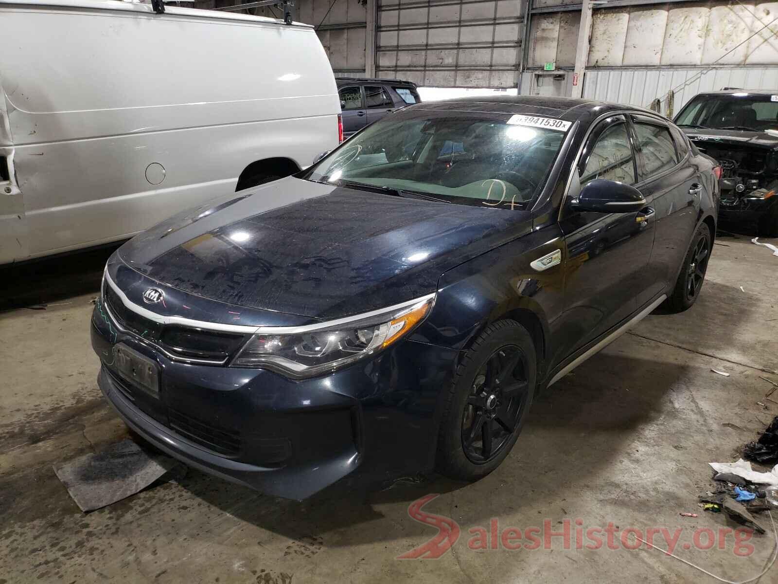 KNAGU4LC1H5006630 2017 KIA OPTIMA