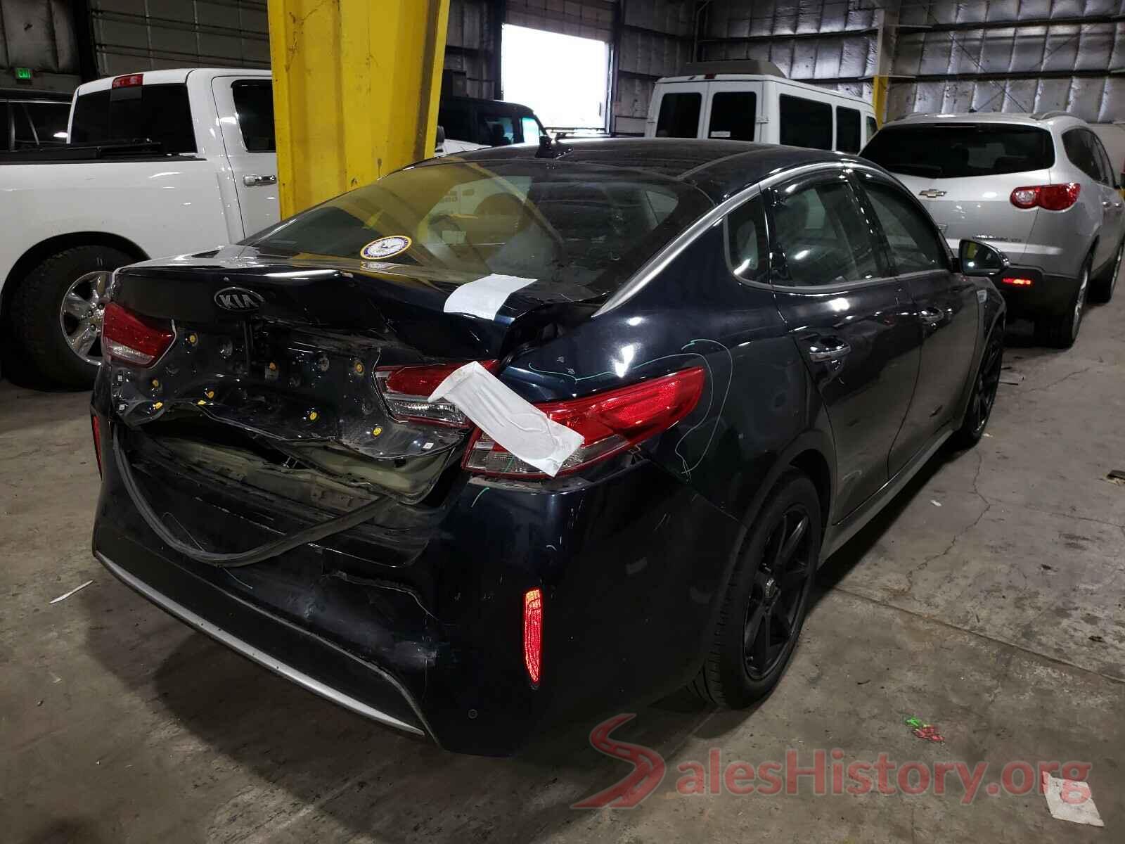 KNAGU4LC1H5006630 2017 KIA OPTIMA