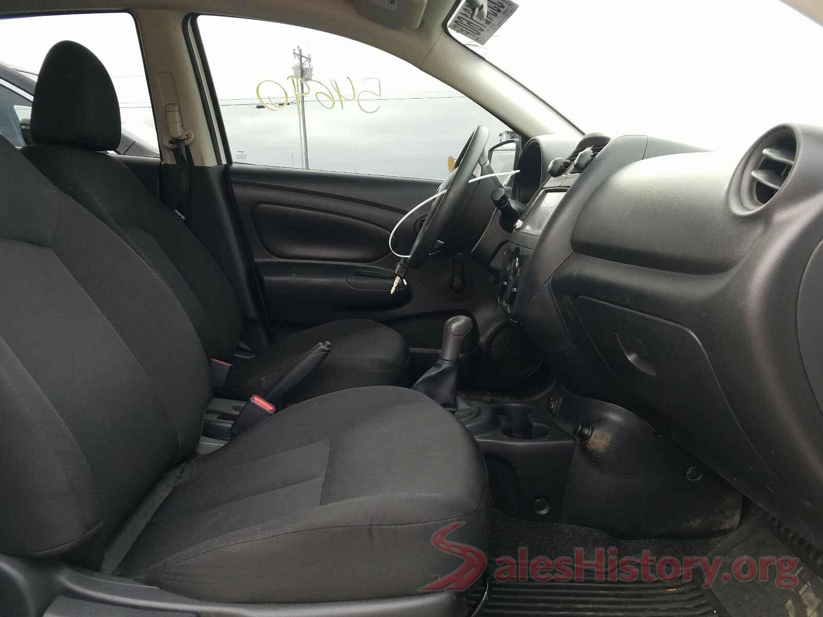 3N1CN7AP4KL831125 2019 NISSAN VERSA