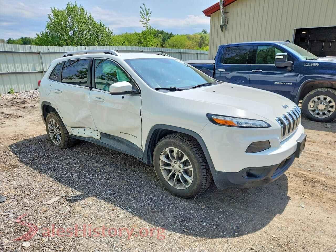 2017 JEEP CHEROKEE VIN 1C4PJMCB2HW571546, rear 3/4 view