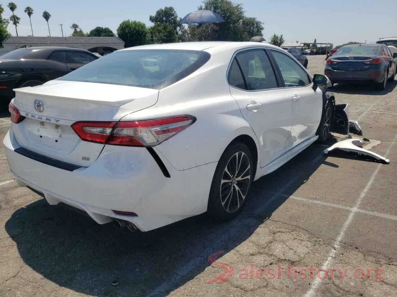 4T1B11HK7JU607181 2018 TOYOTA CAMRY