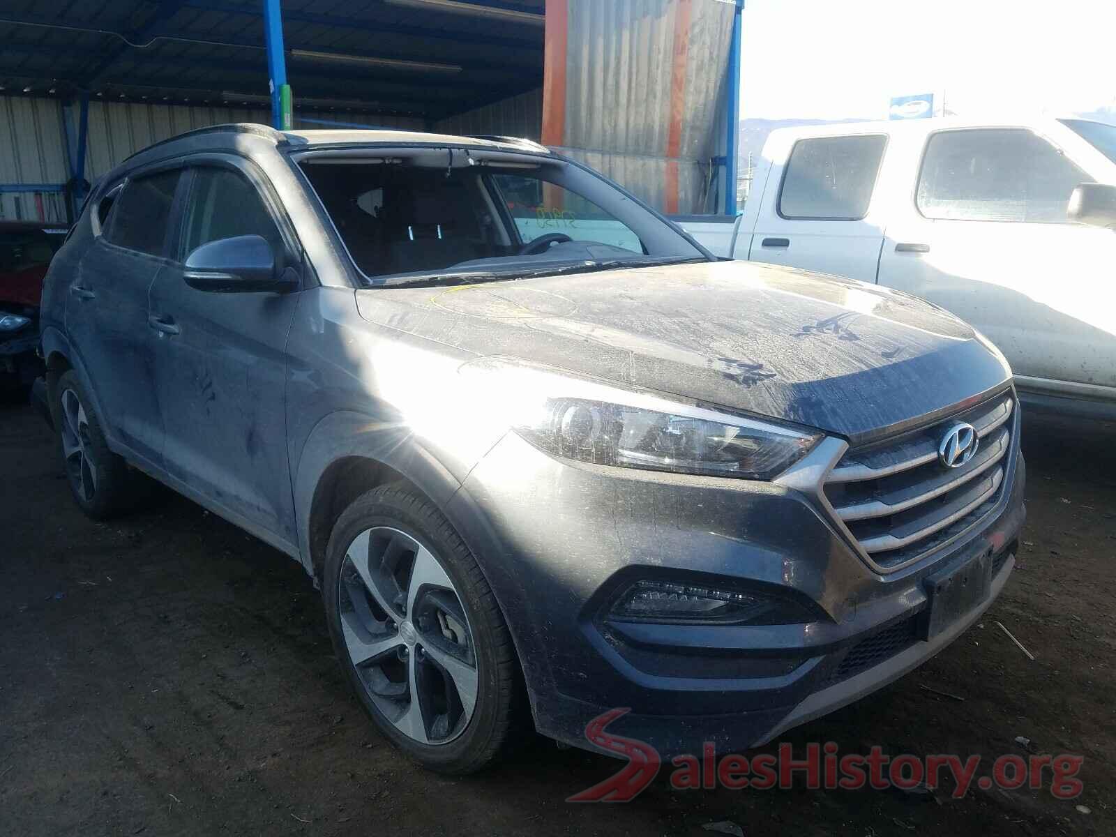 KM8J3CA26JU754569 2018 HYUNDAI TUCSON