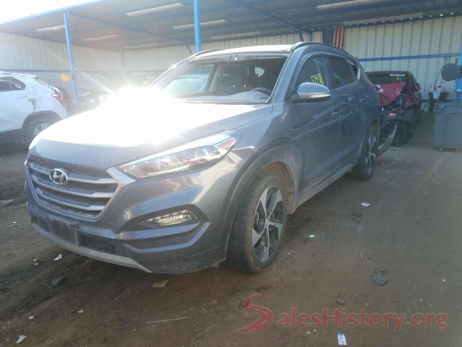 KM8J3CA26JU754569 2018 HYUNDAI TUCSON