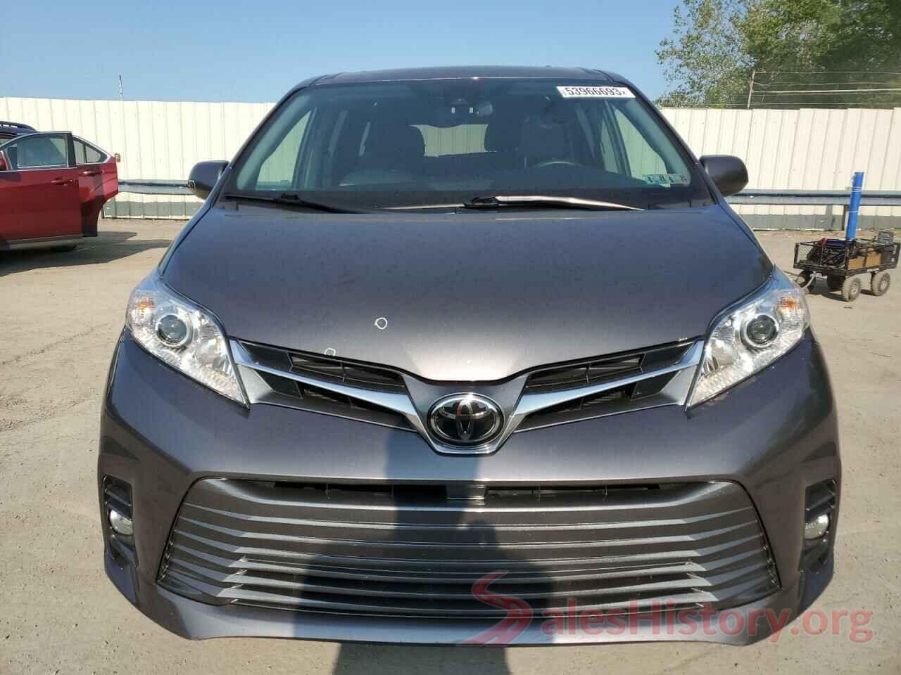 5TDYZ3DC0JS955524 2018 TOYOTA SIENNA