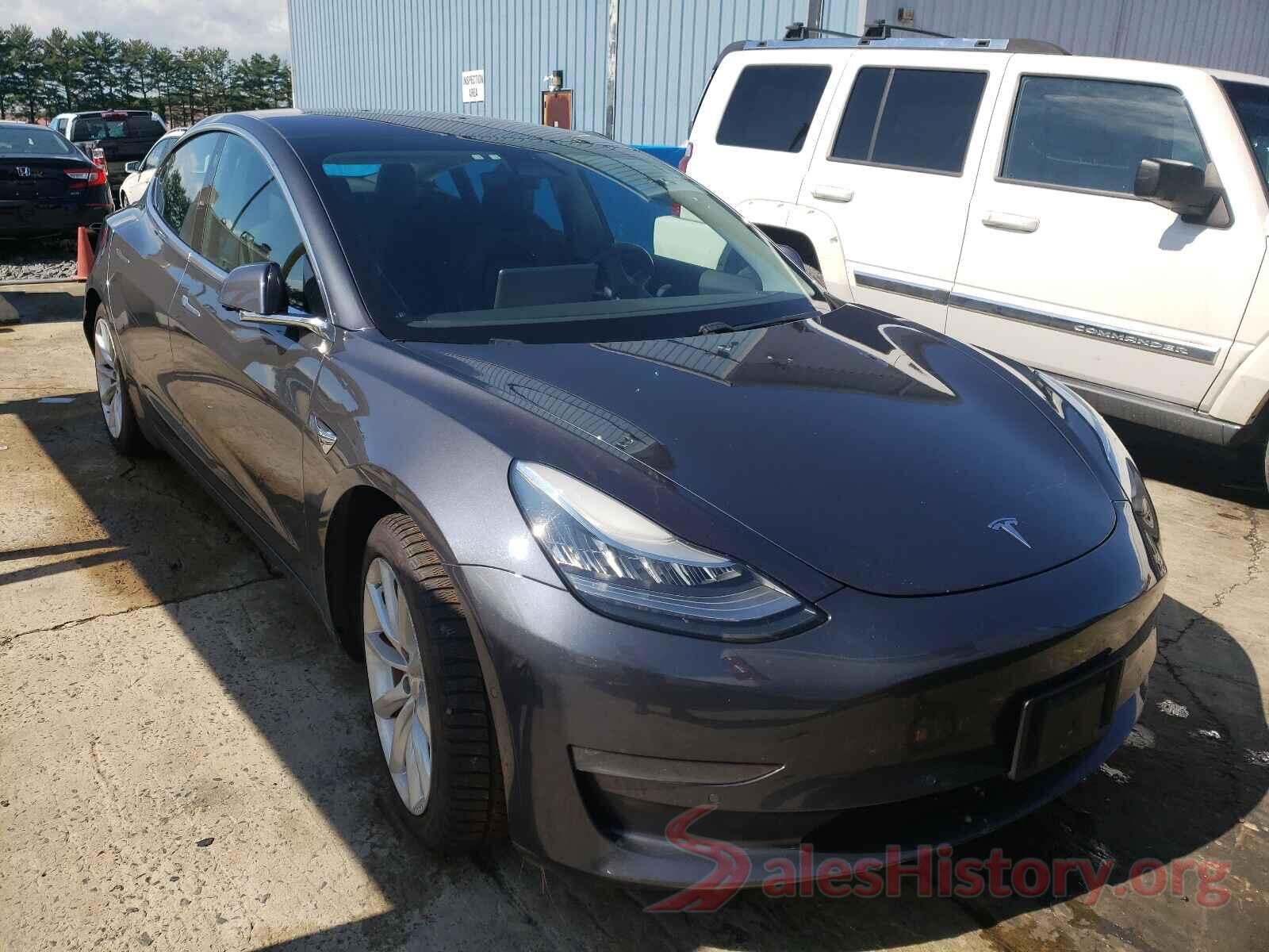 5YJ3E1EB7JF105751 2018 TESLA MODEL 3