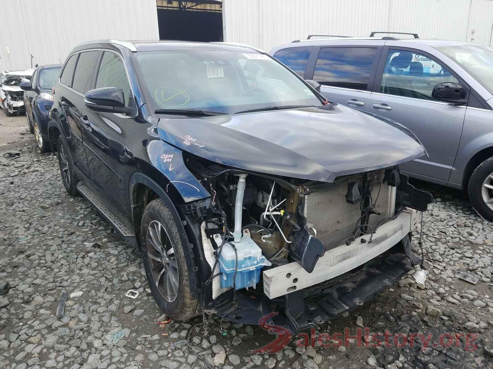 5TDJZRFH9JS557905 2018 TOYOTA HIGHLANDER