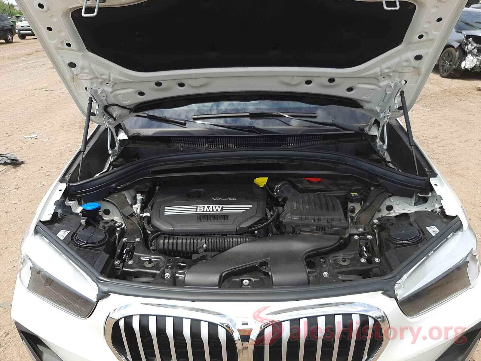 WBXJG7C04M5T05372 2021 BMW X1