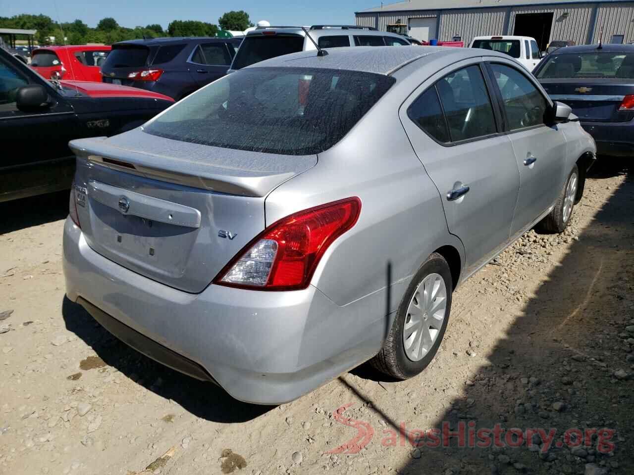 3N1CN7AP2JK393337 2018 NISSAN VERSA