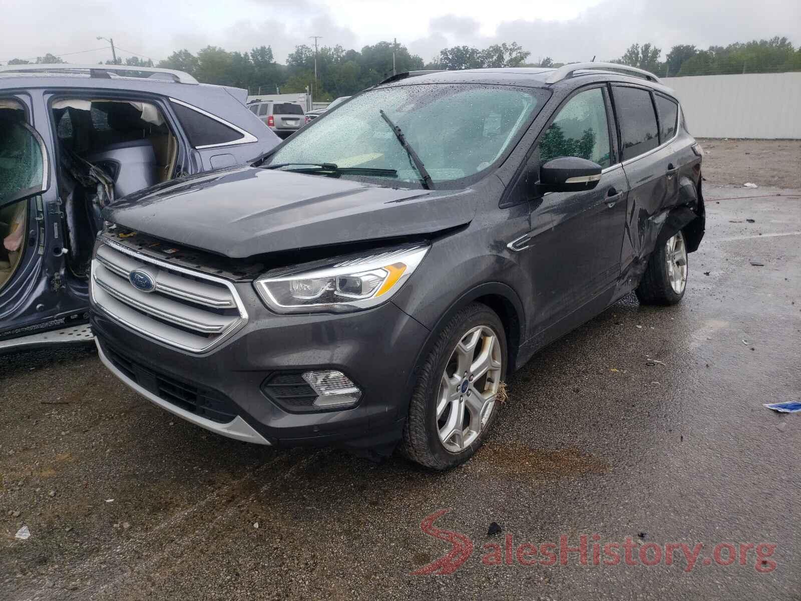 1FMCU9J9XJUA29353 2018 FORD ESCAPE