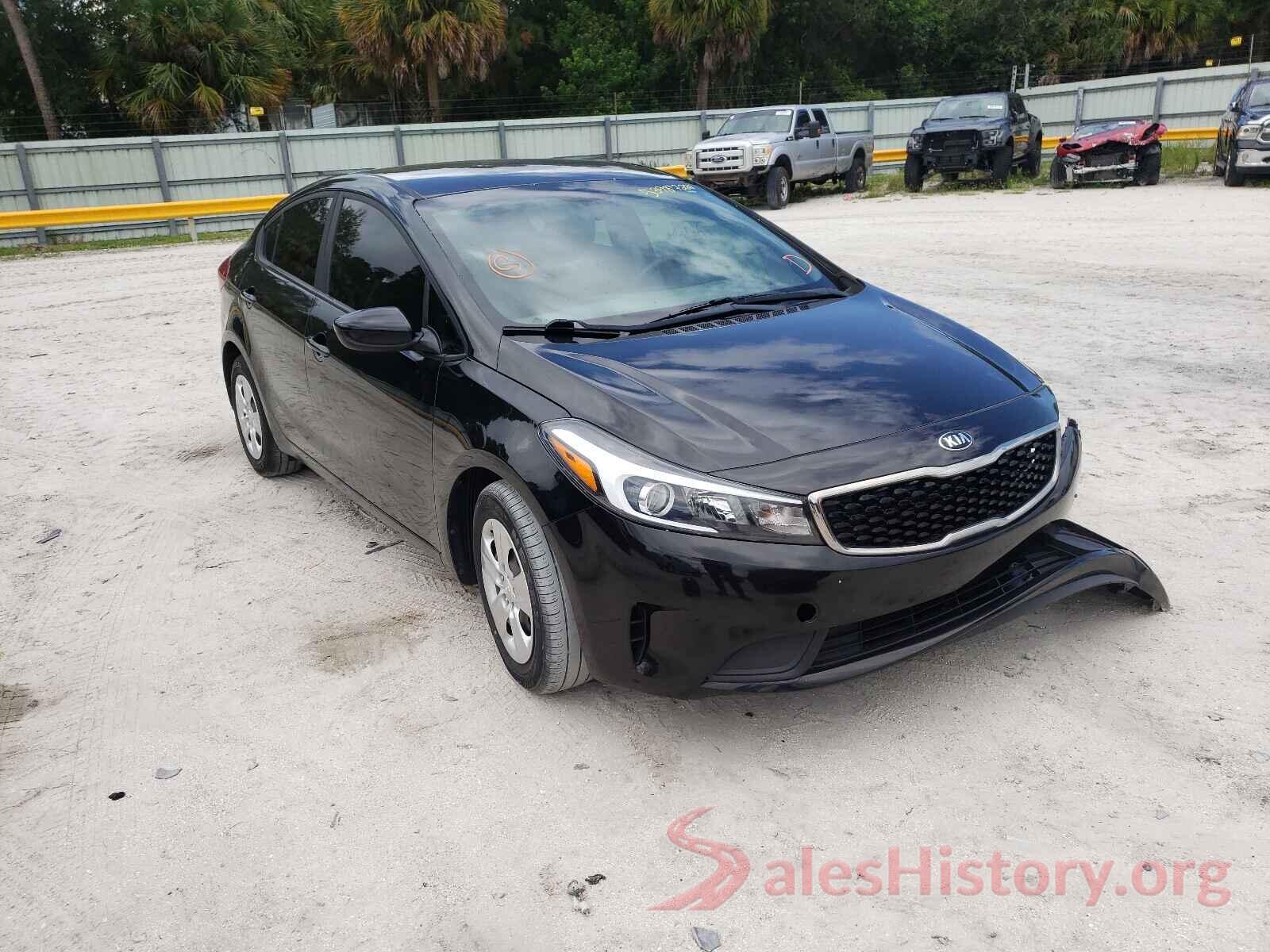 3KPFK4A71JE248435 2018 KIA FORTE