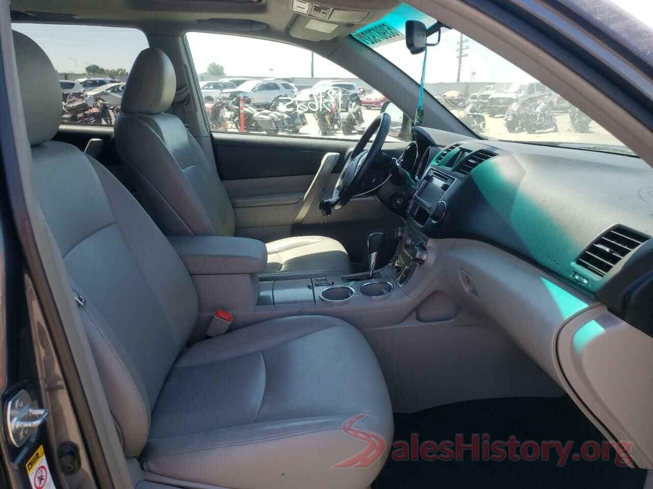 5TDBK3EHXDS231994 2013 TOYOTA HIGHLANDER