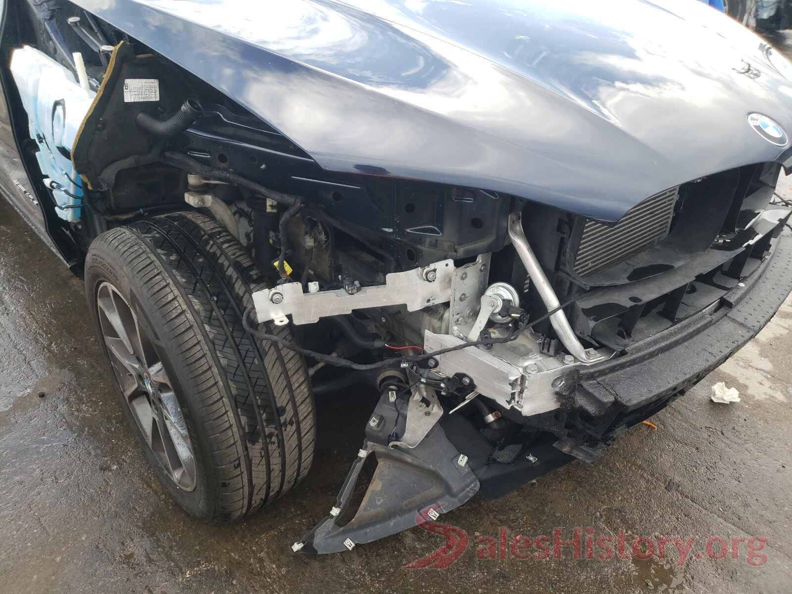 5UXKT0C5XJ0V99786 2018 BMW X5