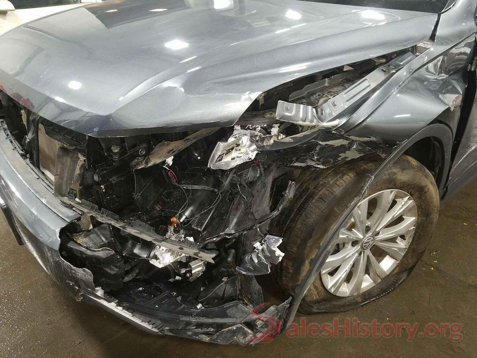 3VV0B7AXXJM056333 2018 VOLKSWAGEN TIGUAN