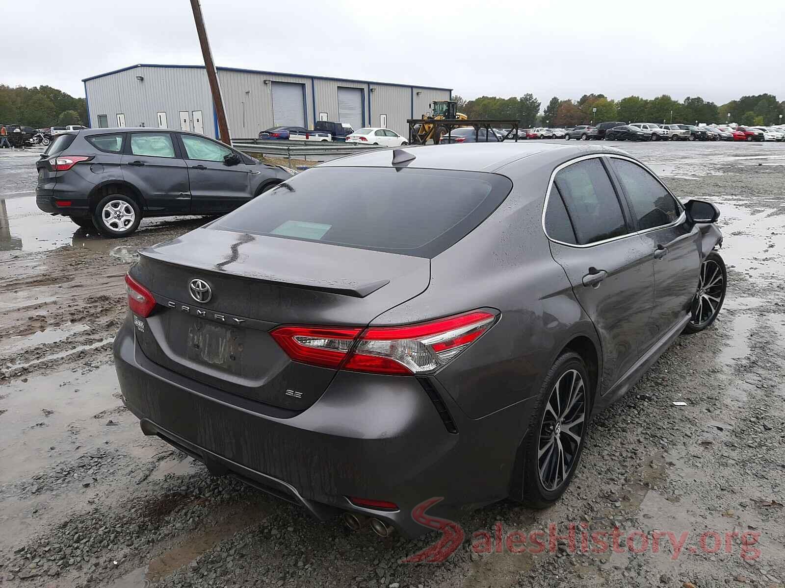 4T1B11HK3KU781962 2019 TOYOTA CAMRY