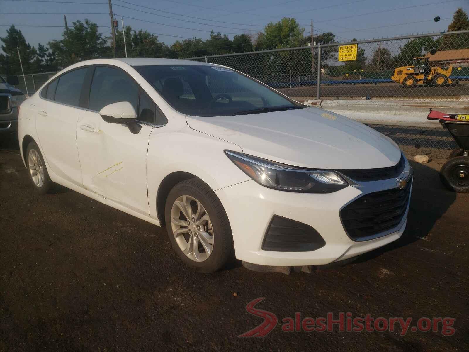 1G1BE5SM4K7118255 2019 CHEVROLET CRUZE