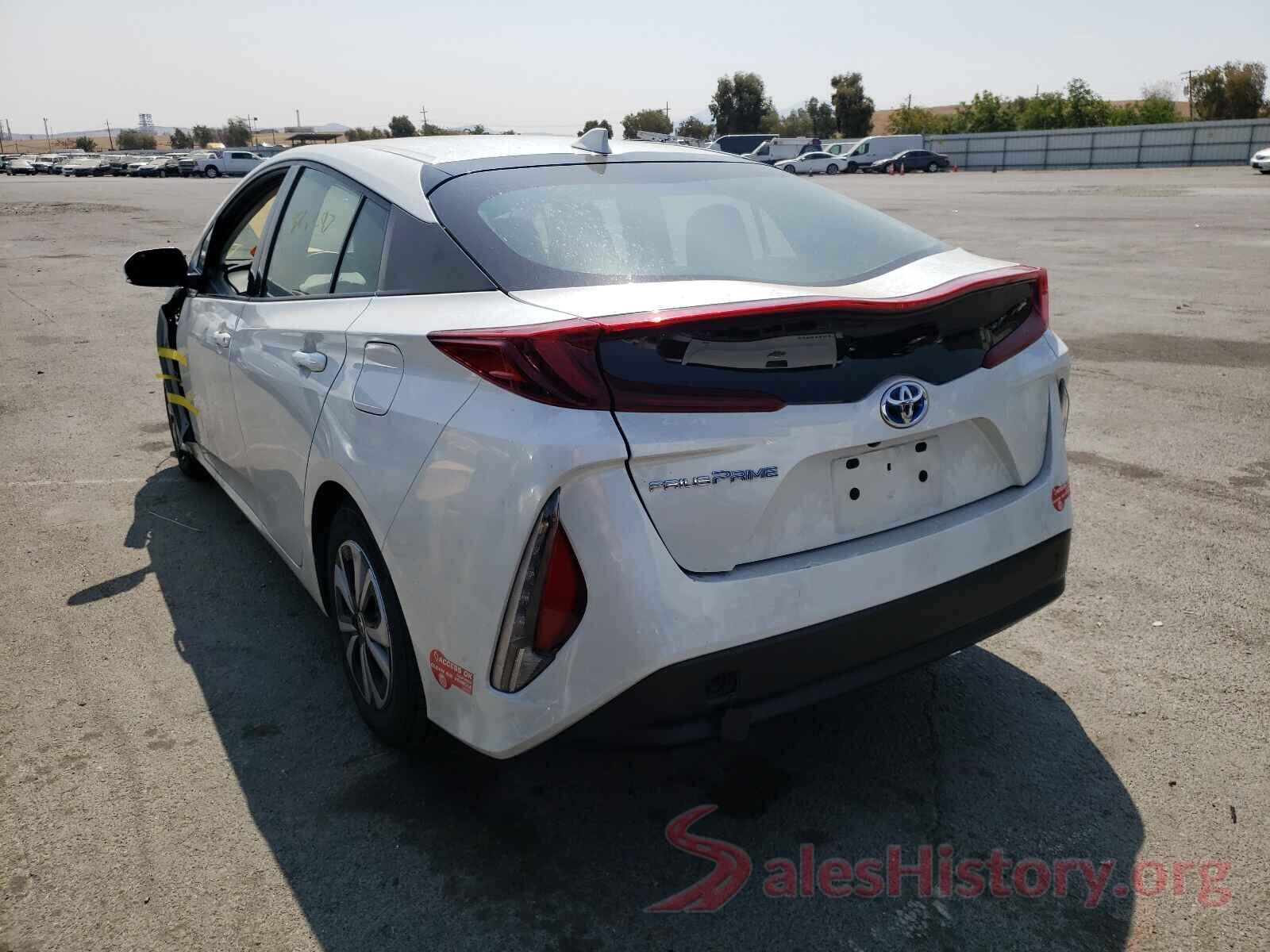 JTDKARFP9J3091901 2018 TOYOTA PRIUS