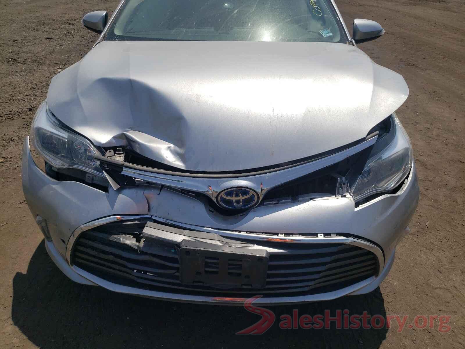 4T1BD1EB3JU063810 2018 TOYOTA AVALON