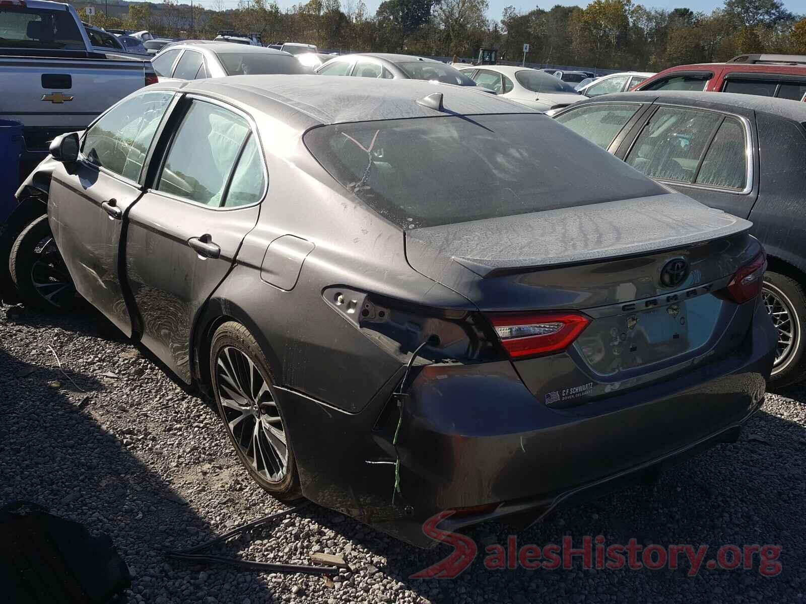 4T1B11HKXKU808610 2019 TOYOTA CAMRY