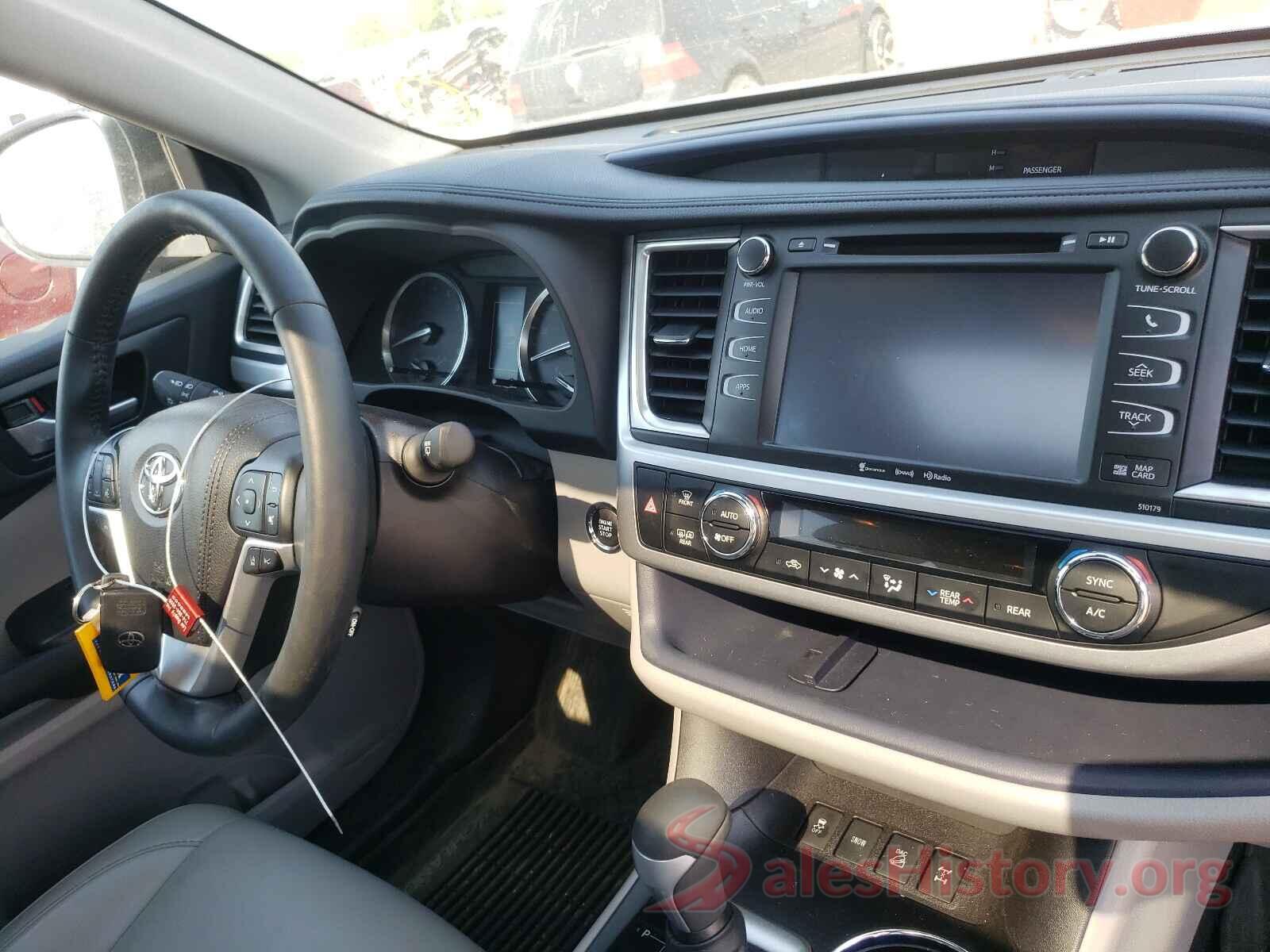 5TDJZRFH9JS902415 2018 TOYOTA HIGHLANDER