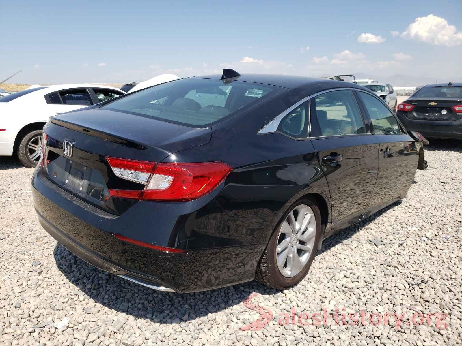 1HGCV1F10JA056943 2018 HONDA ACCORD