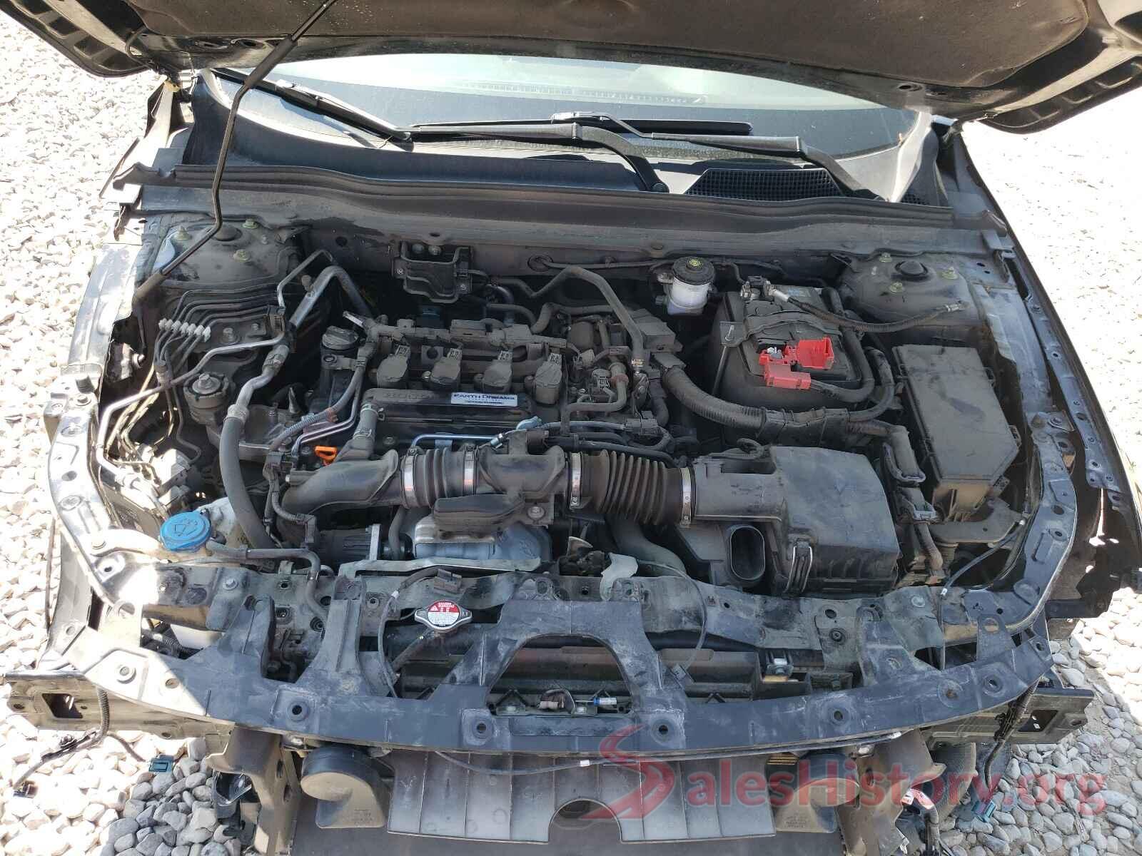 1HGCV1F10JA056943 2018 HONDA ACCORD