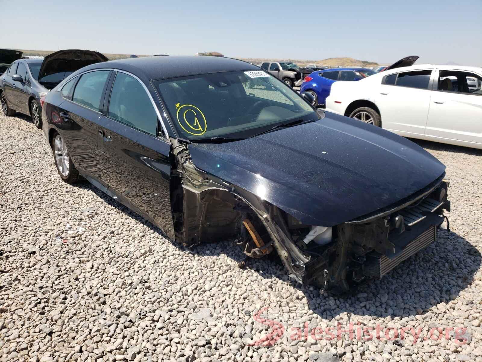 1HGCV1F10JA056943 2018 HONDA ACCORD