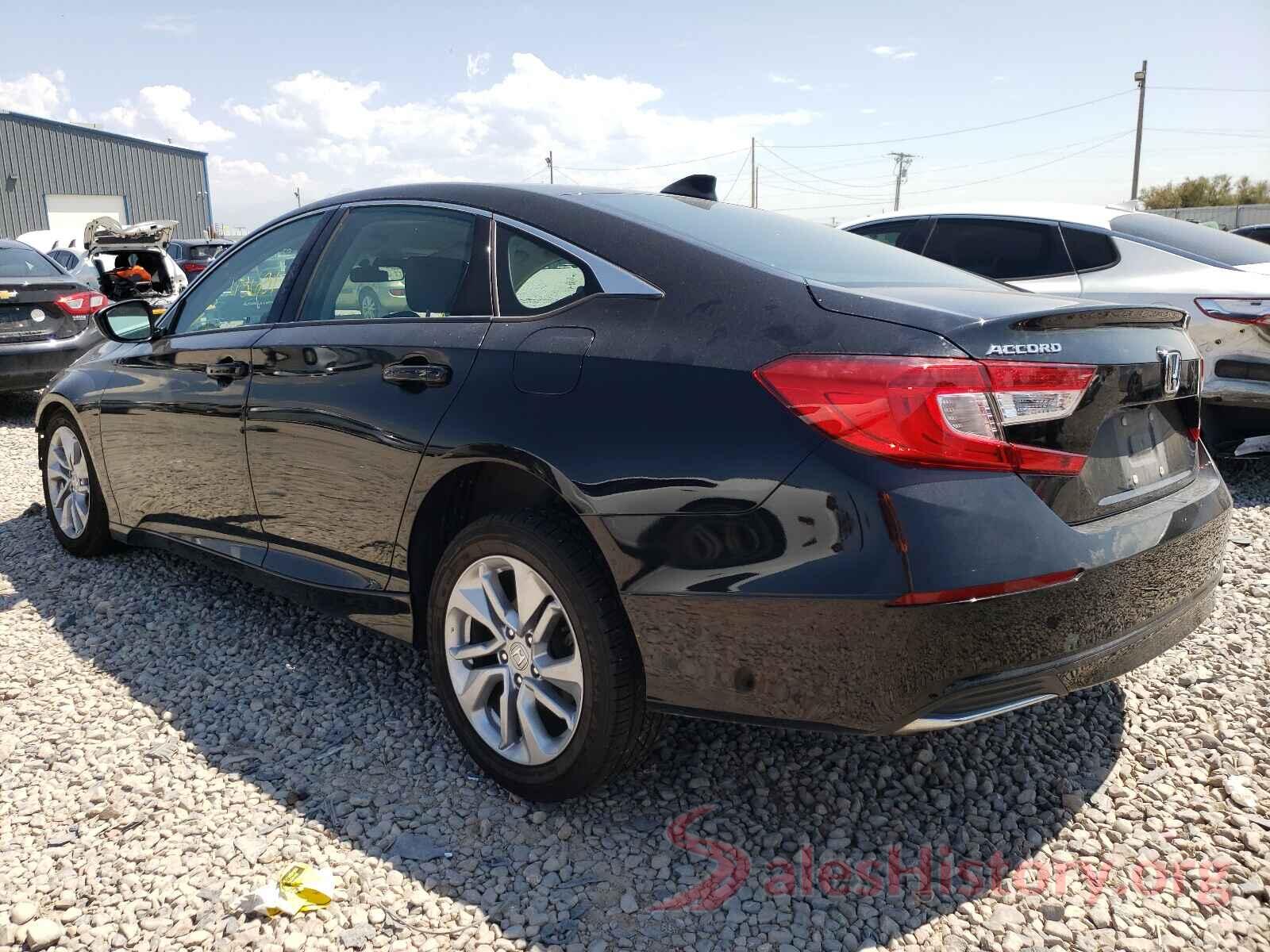 1HGCV1F10JA056943 2018 HONDA ACCORD