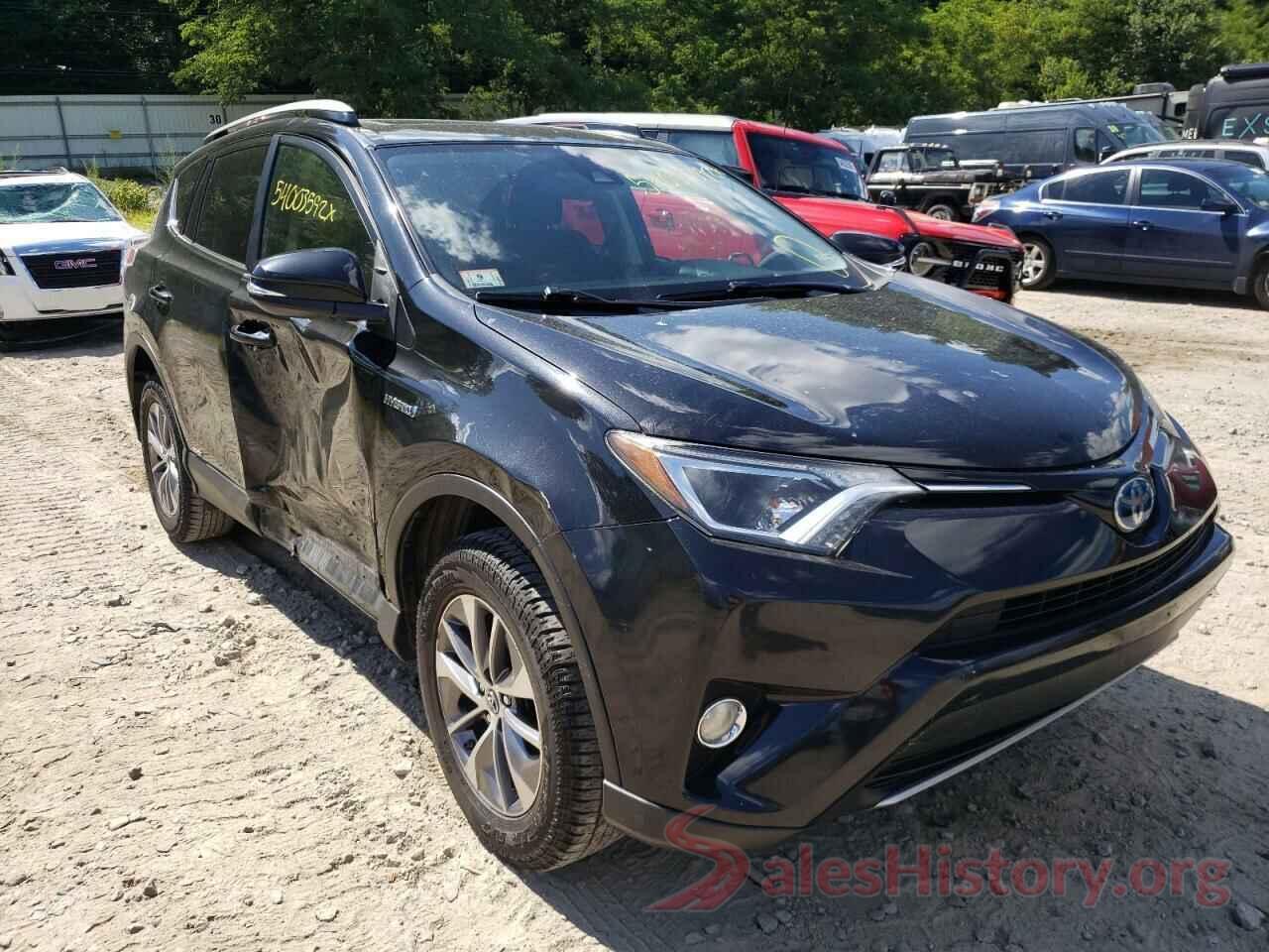 JTMRJREV7HD124929 2017 TOYOTA RAV4