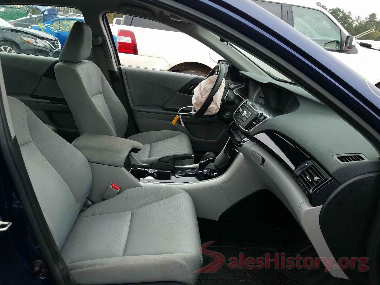 1HGCR2F38HA123827 2017 HONDA ACCORD