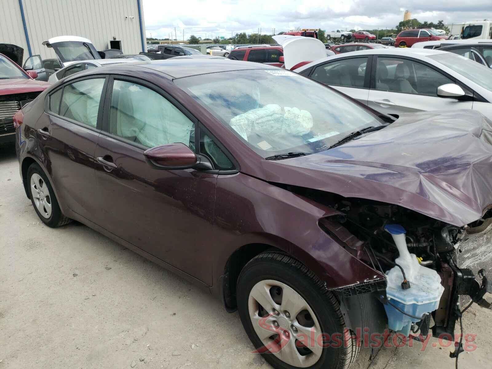 3KPFK4A7XJE176327 2018 KIA FORTE