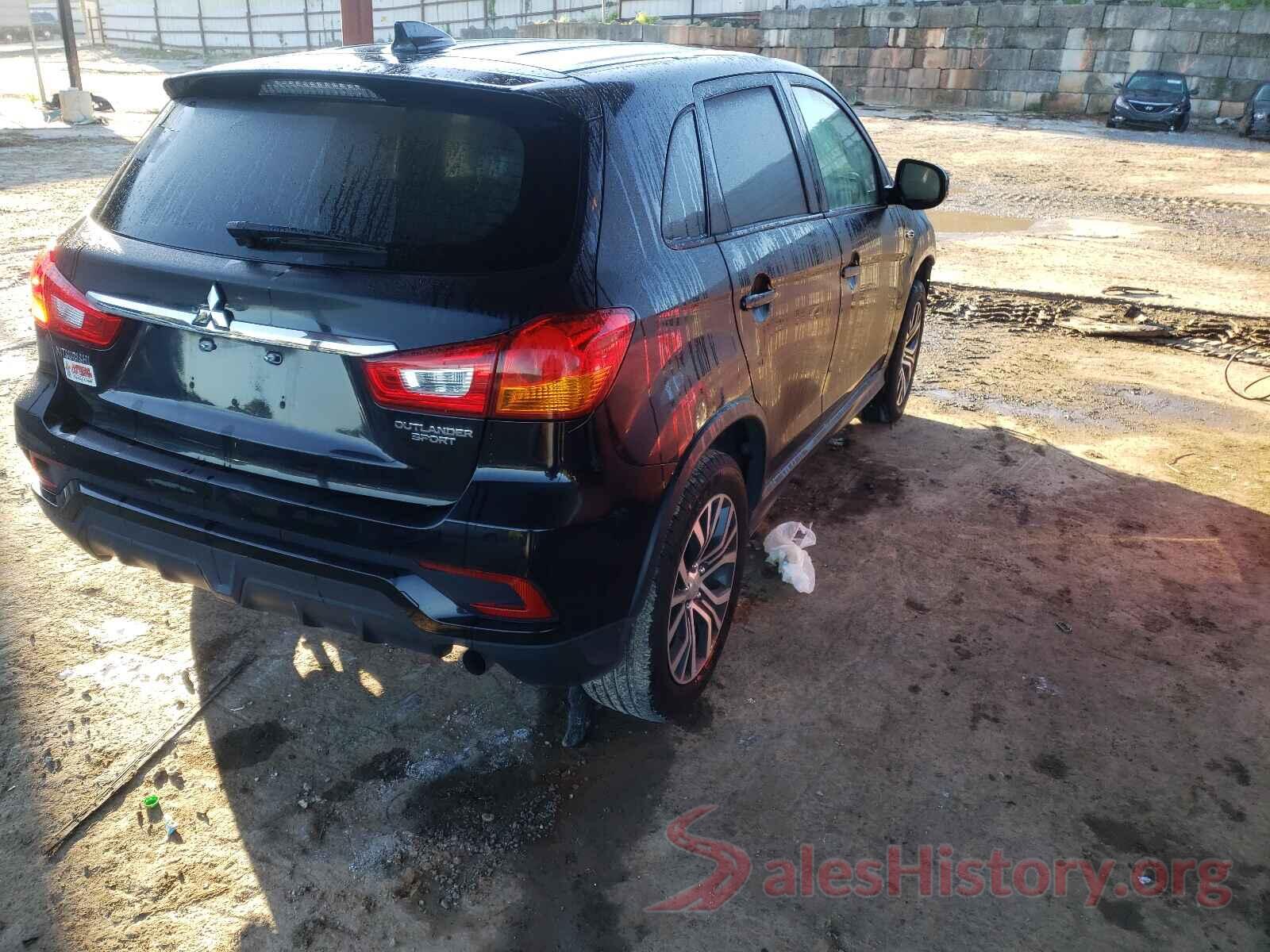 JA4AP3AU1JZ015441 2018 MITSUBISHI OUTLANDER