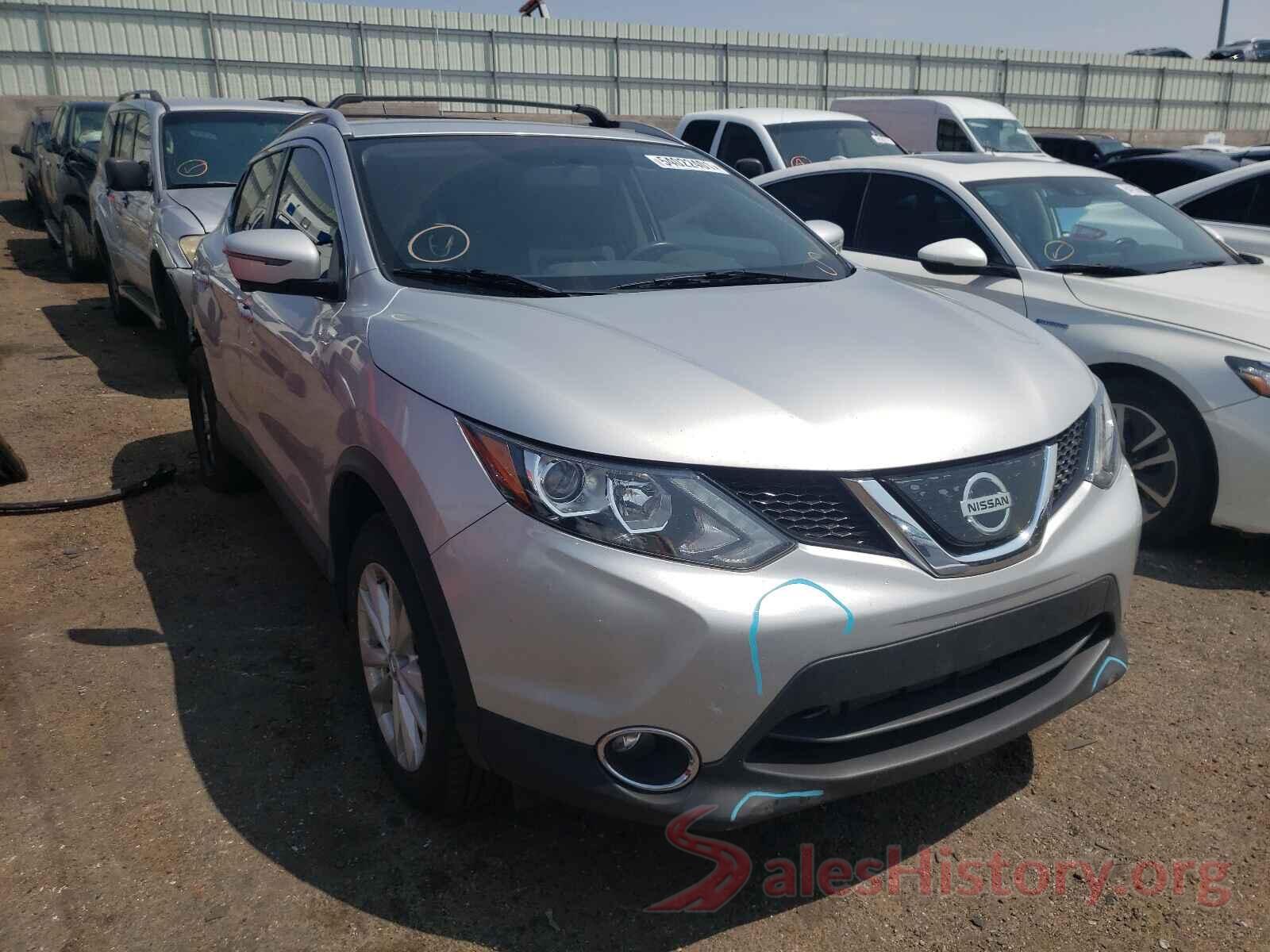 JN1BJ1CR8JW250125 2018 NISSAN ROGUE