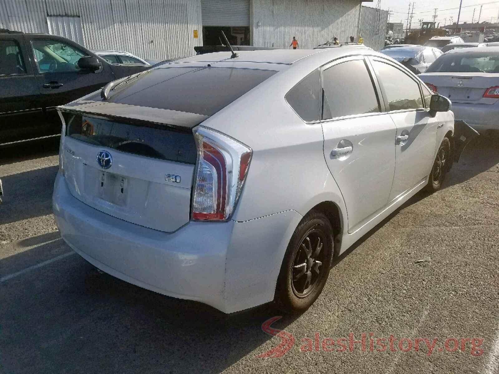 JTDKN3DU9F1978654 2015 TOYOTA PRIUS