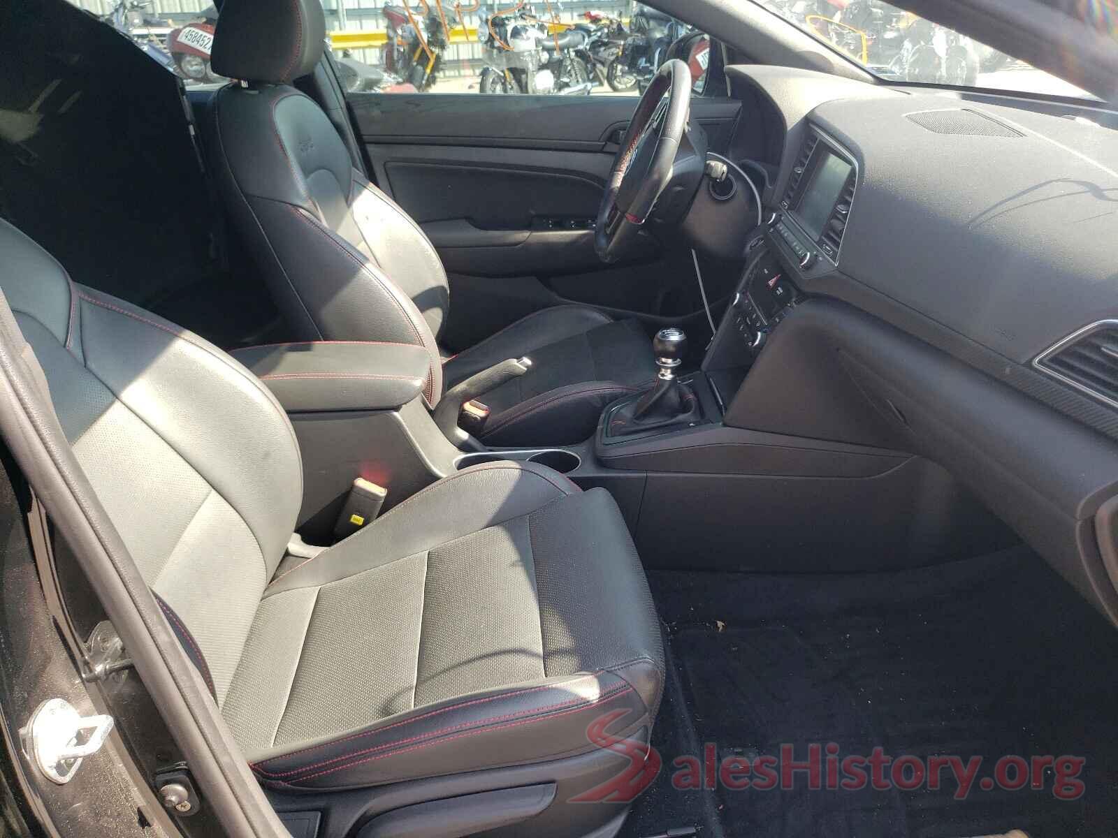 KMHD04LB2HU331085 2017 HYUNDAI ELANTRA