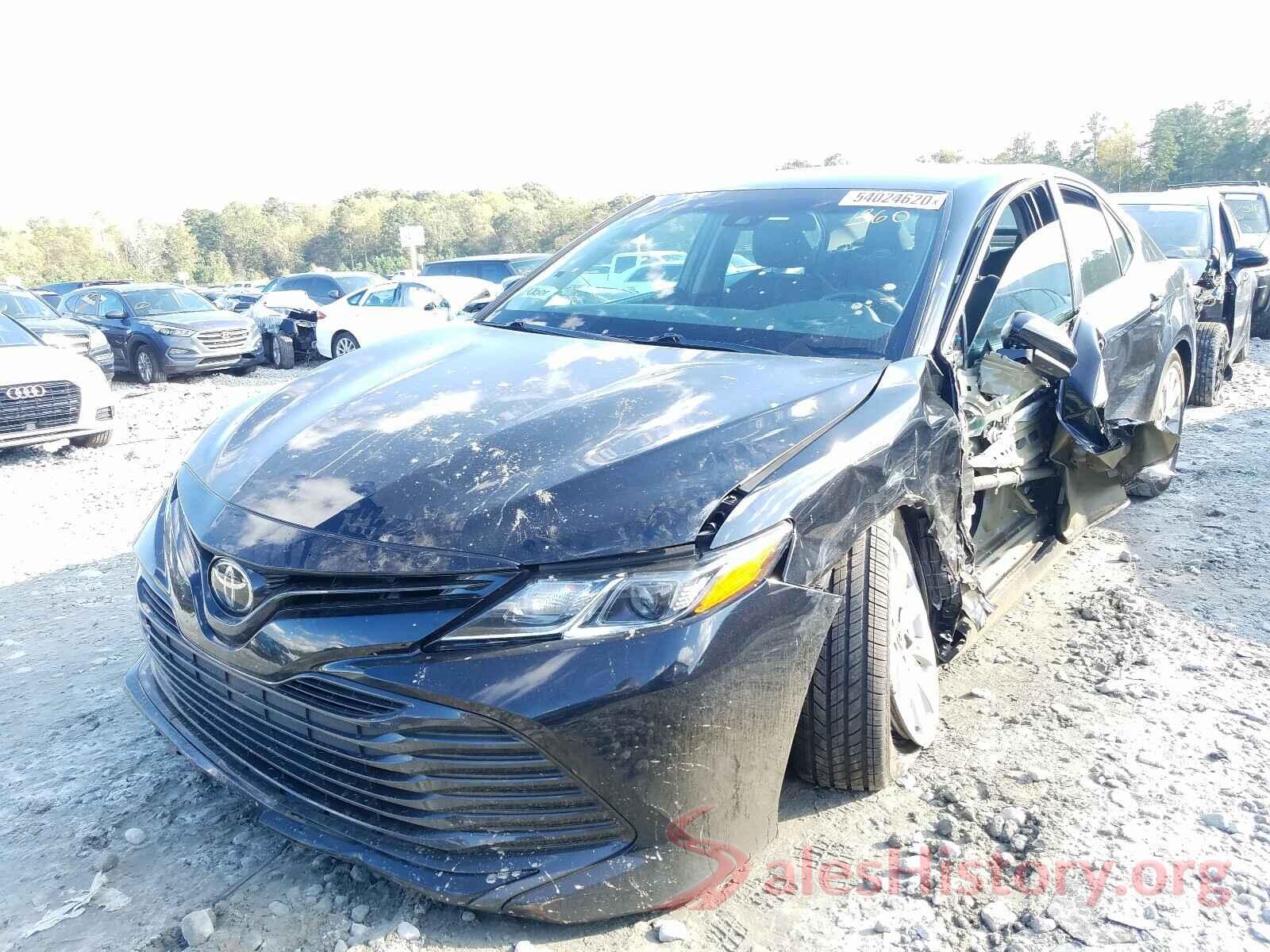 4T1B11HK3JU647175 2018 TOYOTA CAMRY