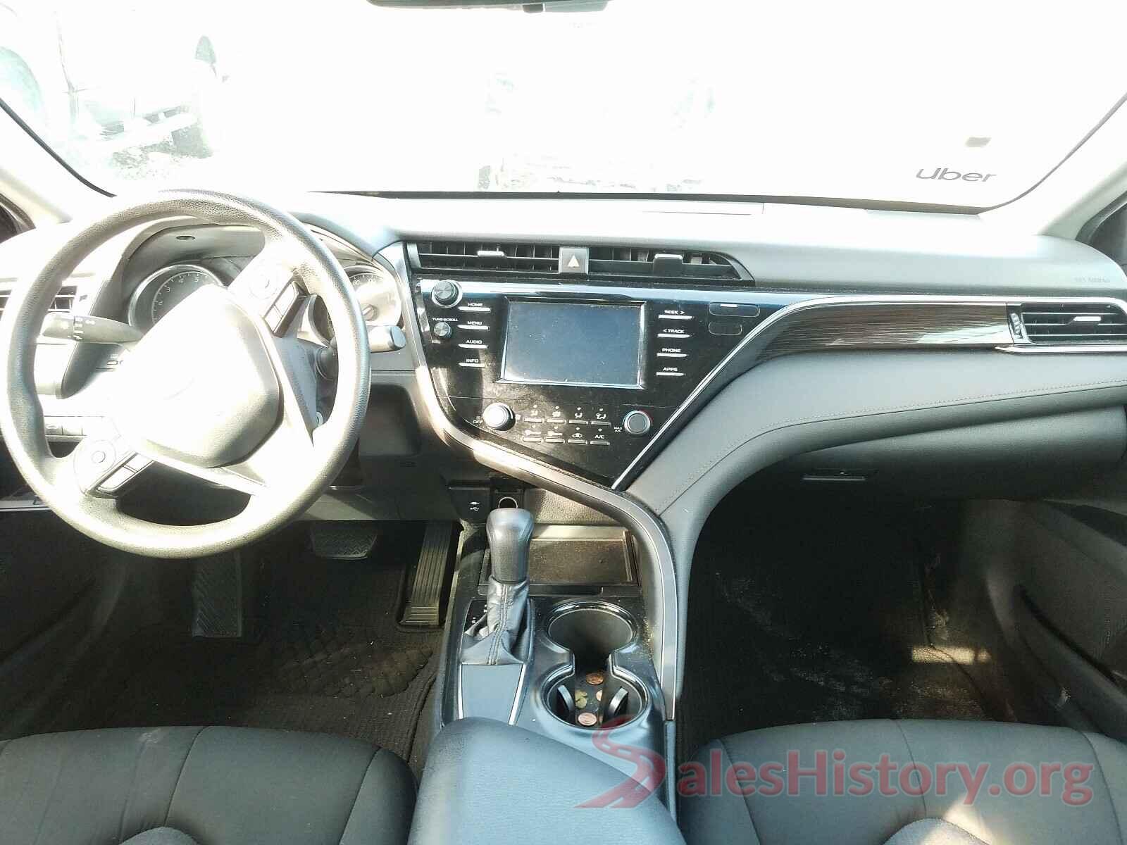 4T1B11HK3JU647175 2018 TOYOTA CAMRY