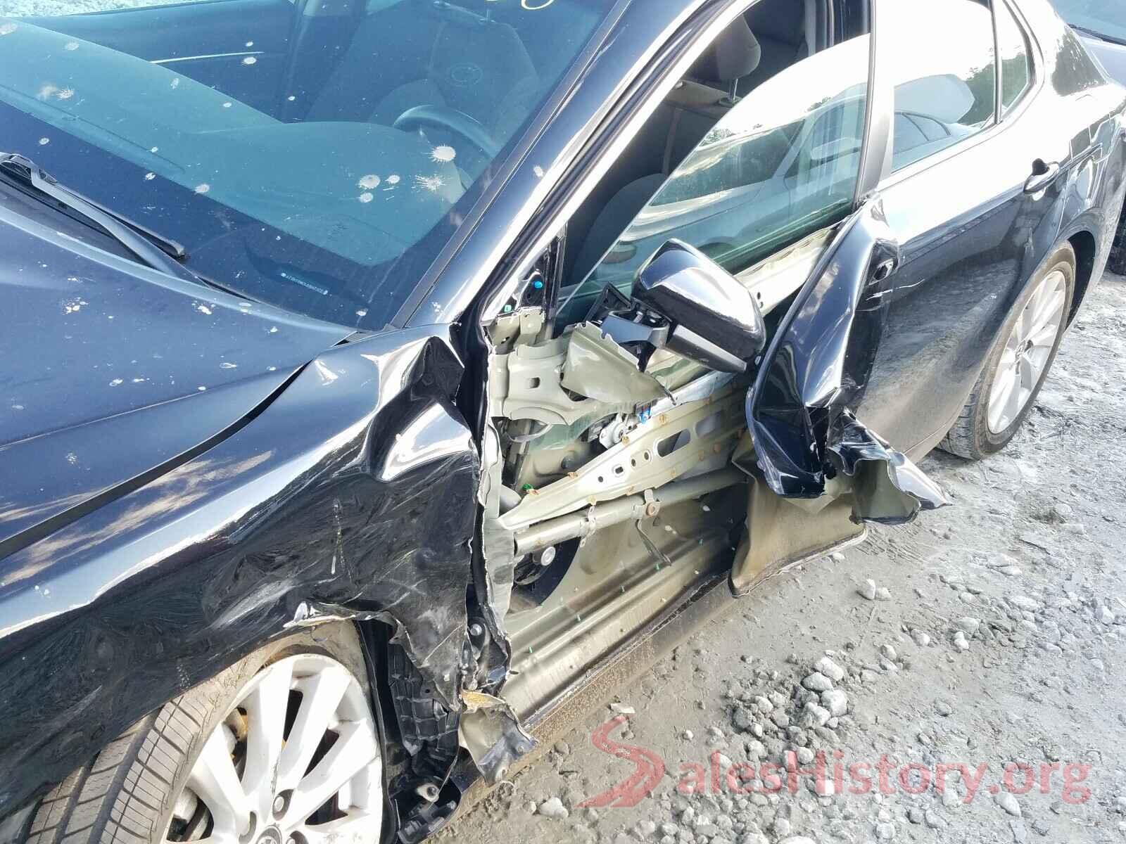 4T1B11HK3JU647175 2018 TOYOTA CAMRY