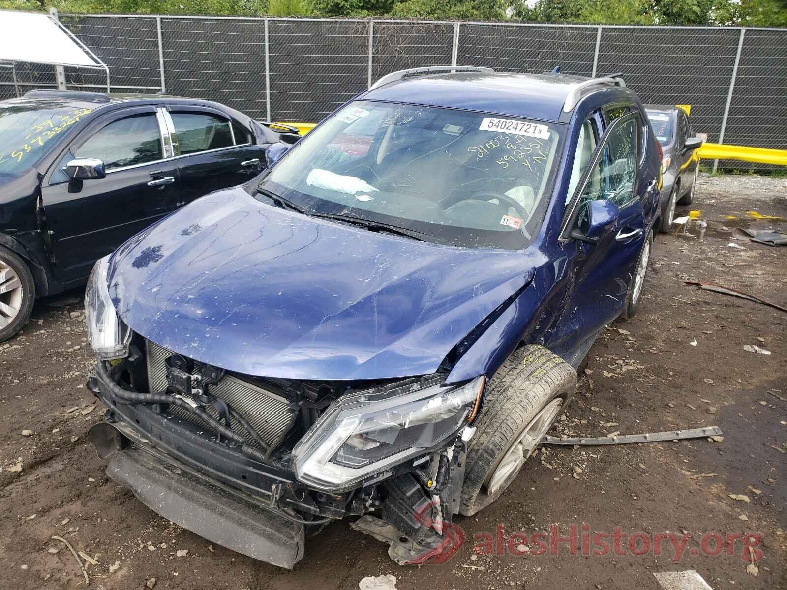 KNMAT2MV8JP592351 2018 NISSAN ROGUE