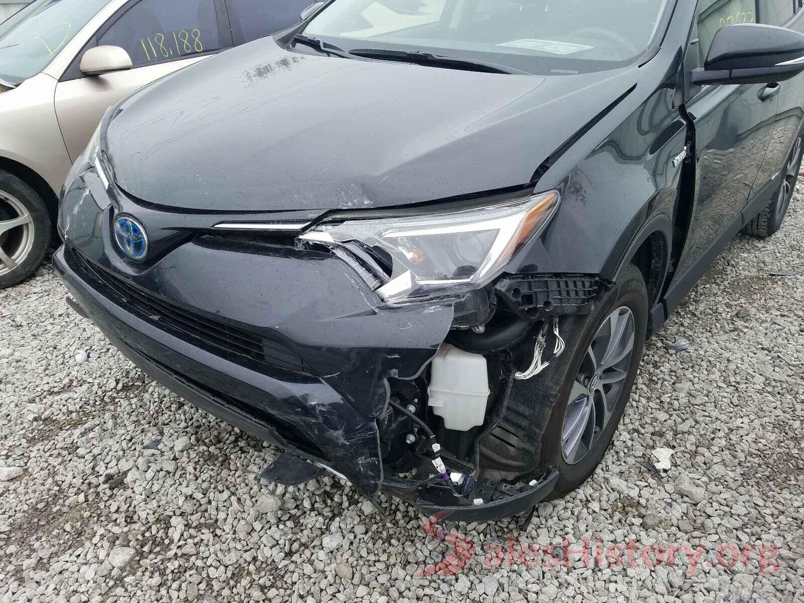 JTMRJREV0JD238745 2018 TOYOTA RAV4