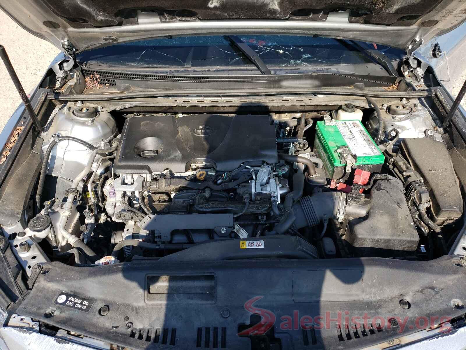 4T1B11HK8JU104579 2018 TOYOTA CAMRY